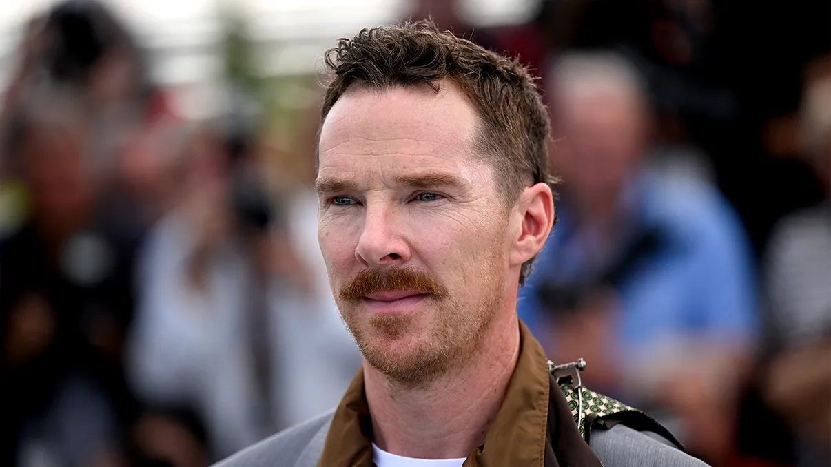 Benedict Cumberbatch intră în jaful de la Vatican: când vezi thrillerul cu miză papală, 
