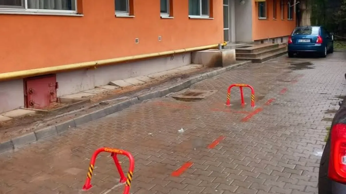 Cum arată locul de parcare din Cluj care costă cât o garsonieră. Românii, uimiţi de suma cerută de vânzător