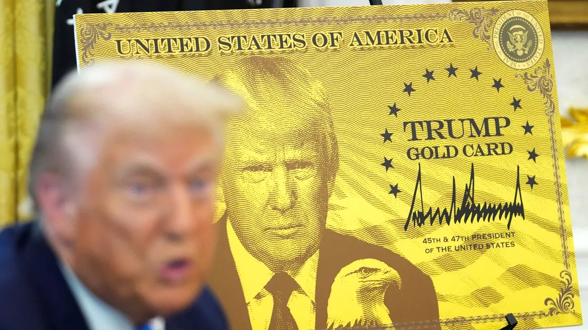 Viza de aur de 1.000.000 $ a lui Trump a avut un singur cumpărător. Cum se spulberă „visul american”