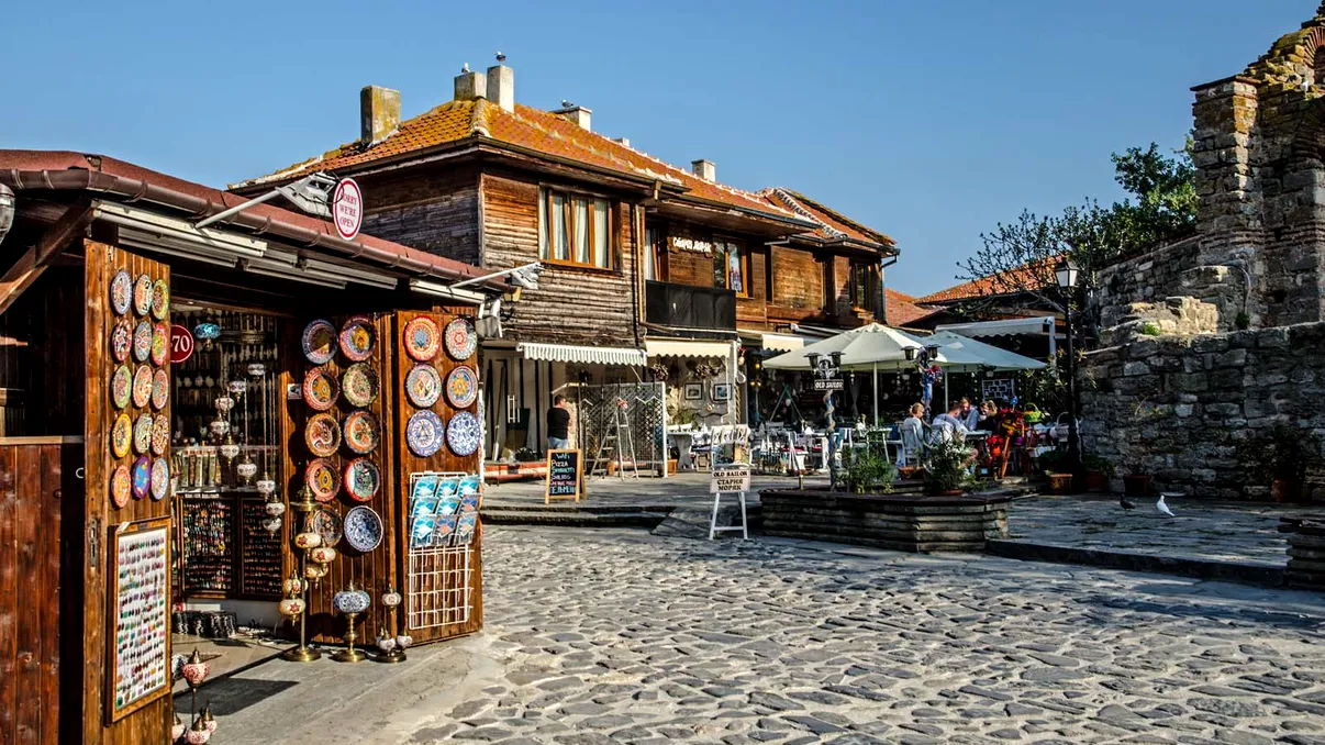 Orașul din Bulgaria unde merg cei mai mulți turiști. De ce este considerat cea mai dorită destinație