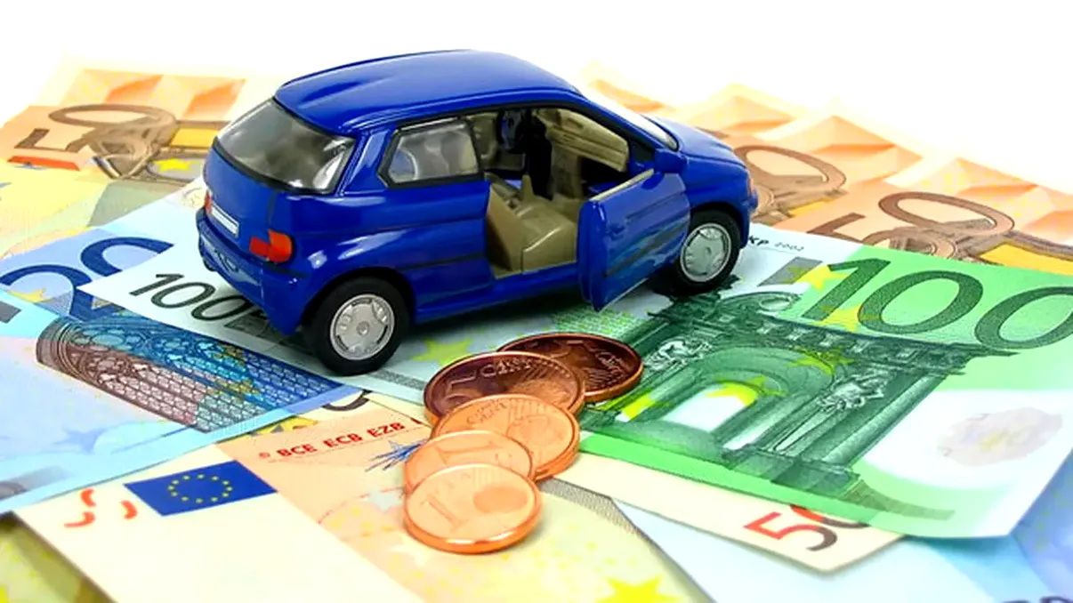 Peste 2,5 milioane de șoferi au ales RCA din afara țării. Cât a ajuns să coste polița în România