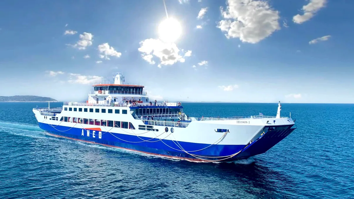 Program feribot Thassos 2026. Mulţi români merg chiar şi de Paşte pe frumoasa insulă grecească