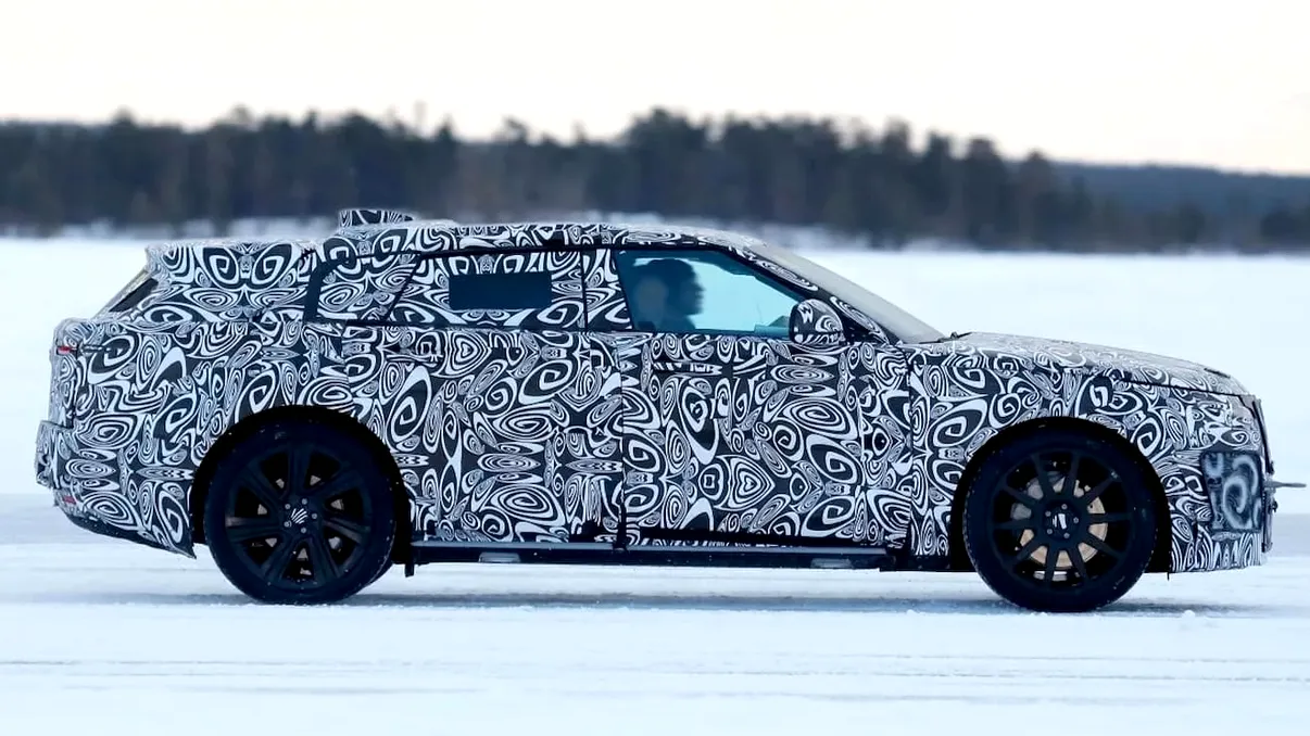 Noul SUV electric de la Range Rover merge într-o cu totul altă direcție. Ce știm despre Velar 2027
