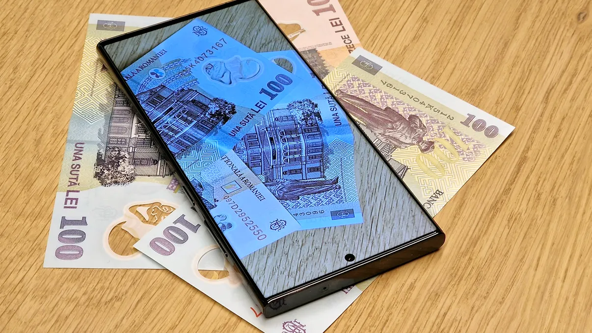 Telefoanele mobile se pot scumpi chiar și cu 50%, iar vinovată este criza actuală a memoriilor