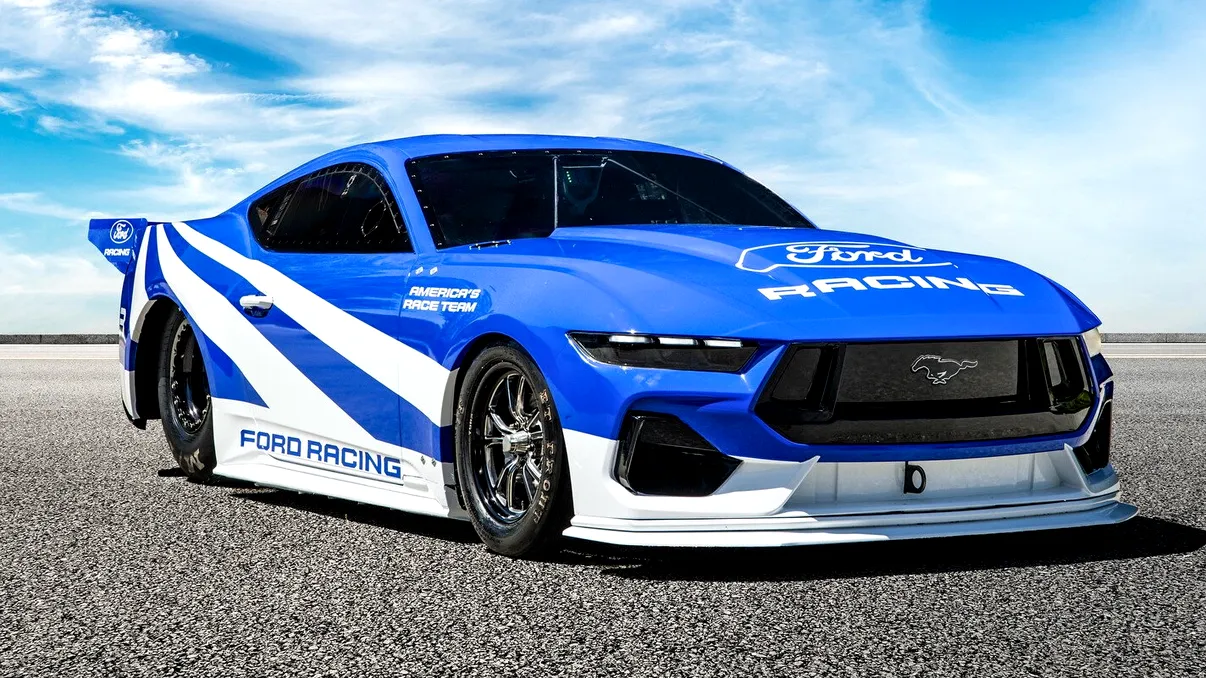 Mustangul care nu mai are nevoie de benzină ca să facă istorie: record mondial pentru Ford Racing