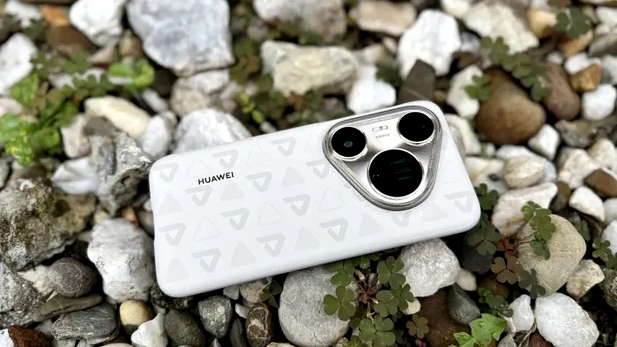 Huawei revoluționează piața: Mate 80 Pro Max Fan Edition introduce răcirea activă în telefoane