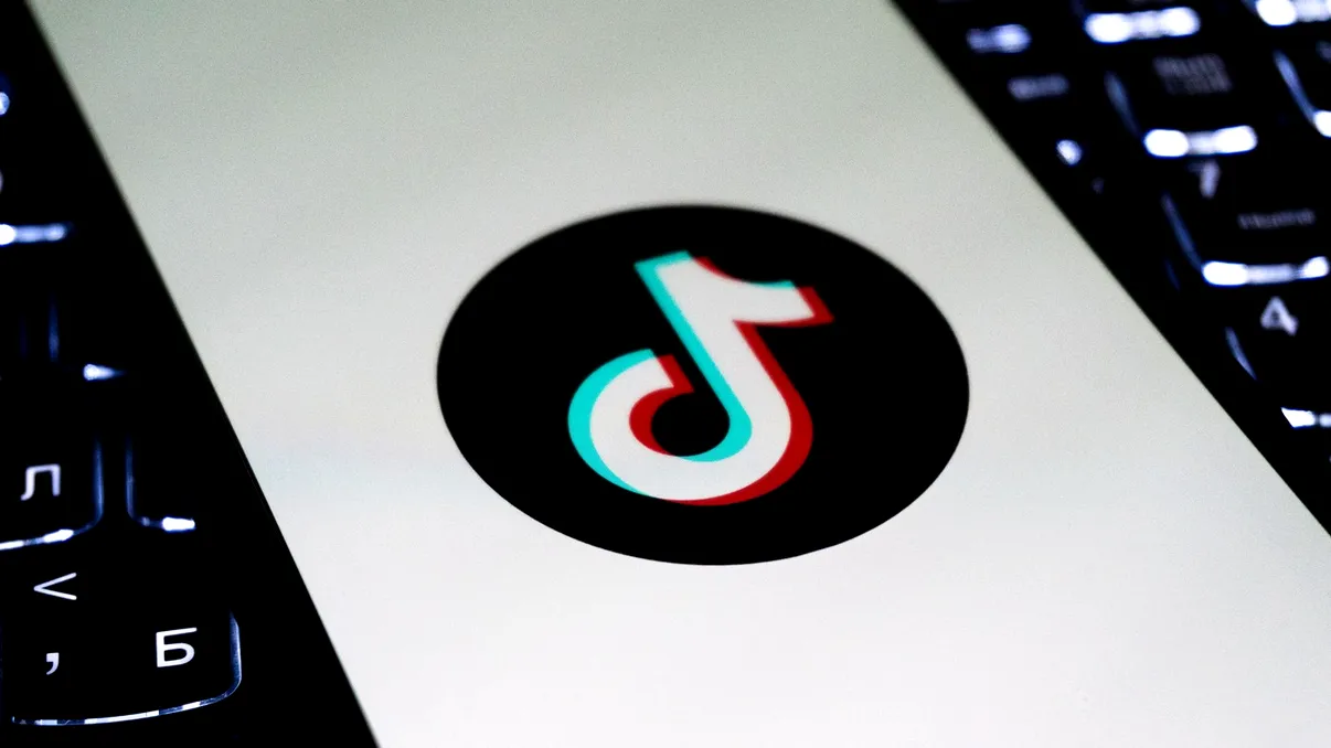 TikTok introduce un joc ascuns în mesaje: cum îl activezi și ce trebuie să faci ca să câștigi
