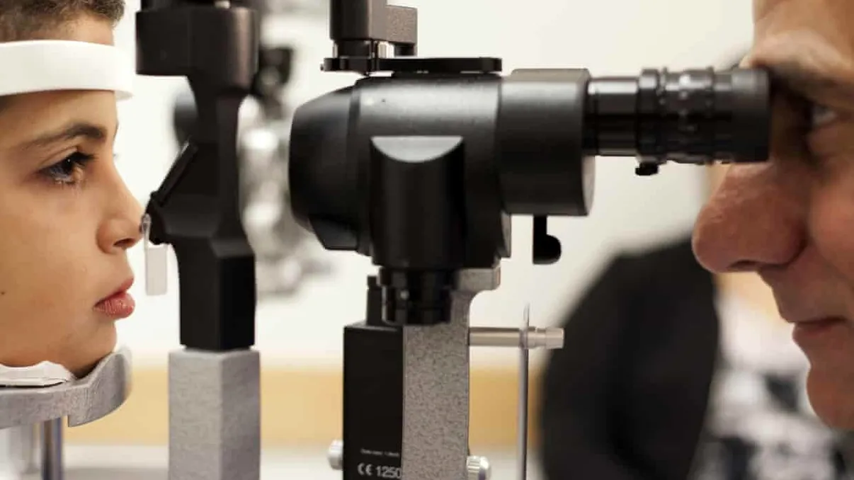 „Oscarul științei” ajunge la terapia genetică ce redă vederea: pacienți care își văd pentru prima dată copiii