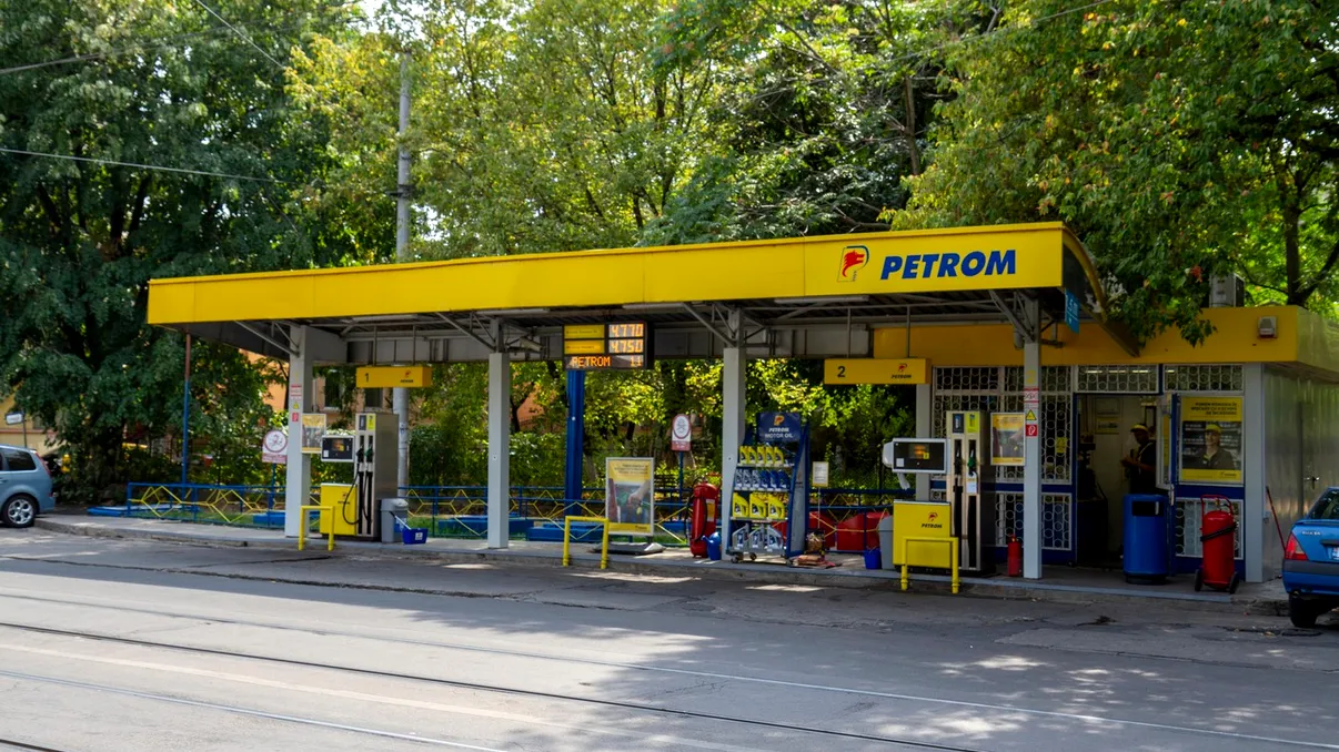 Criză temporară la pompă. De ce a dispărut motorina din zeci de staţii de la cel mai mare lanţ de benzinării din România. Cât costă carburantul azi, 24 aprilie