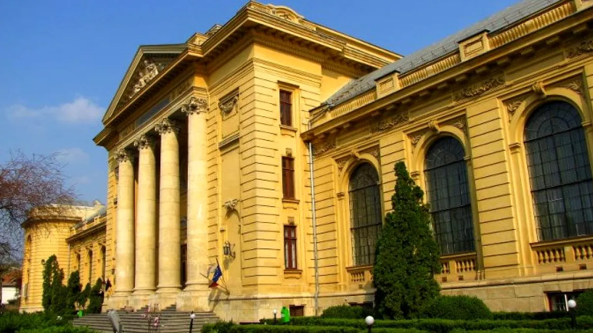 Cât plătesc părinții pentru un student la medicină în România. Taxe, chirie și costuri lunare