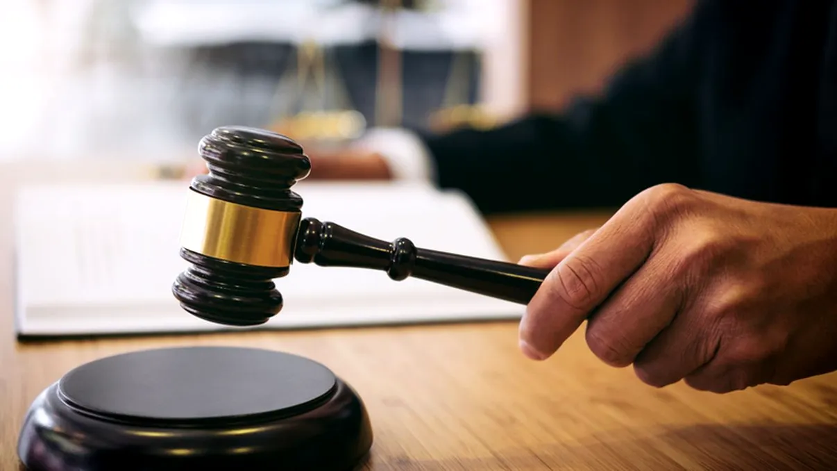 Cum se împarte pensia după divorț sau moartea soțului. Situațiile în care fostul partener poate avea dreptul la bani