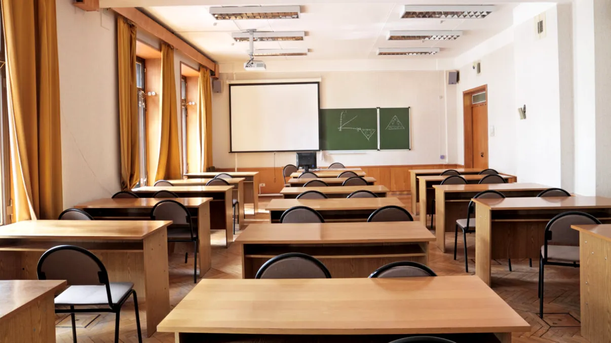 O nouă materie ar putea fi introdusă în școli. Ce teme importante vor fi discutate la clasă
