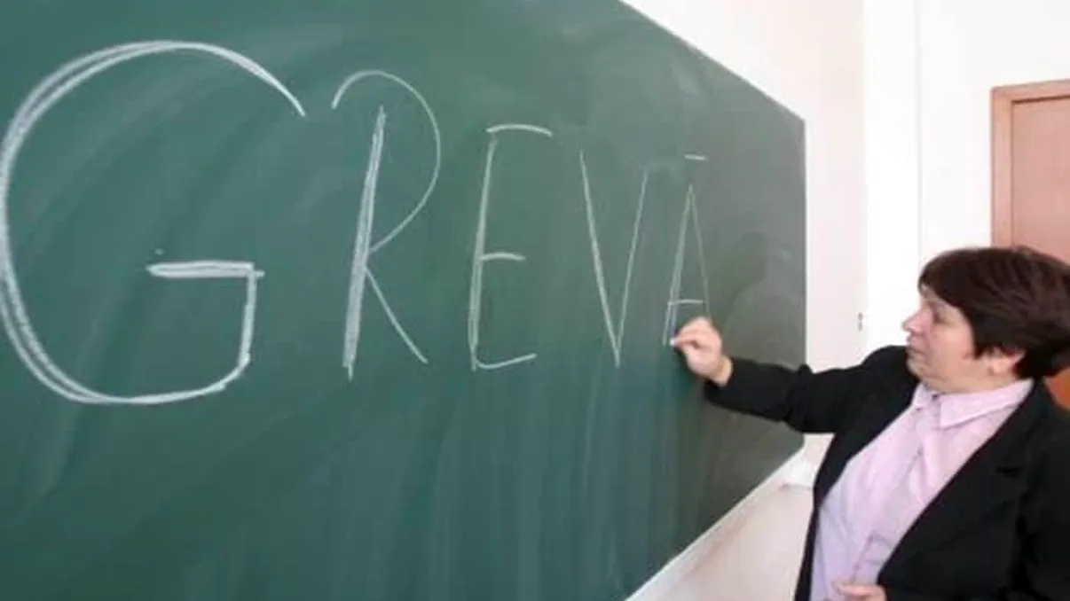 Profesorii se pregătesc de grevă generală în luna mai. Calendarul protestelor și motivele nemulțumirilor