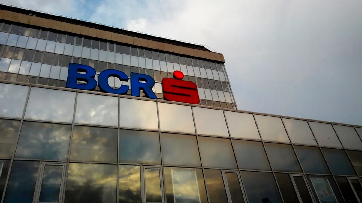 Programul băncilor de Rusalii și 1 iunie 2026. Ce sucursale vor fi deschise în minivacanță