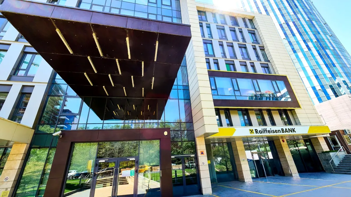 Raiffeisen Bank introduce în aplicație funcția care îți arată toate abonamentele și plățile recurente uitate