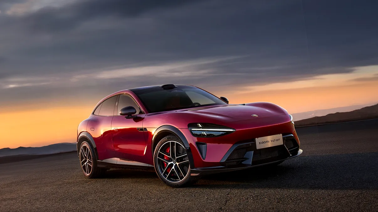 Mașina Xiaomi care bate Tesla și Porsche. Model de ≈1.000 CP care rupe vânzările și pare de neoprit
