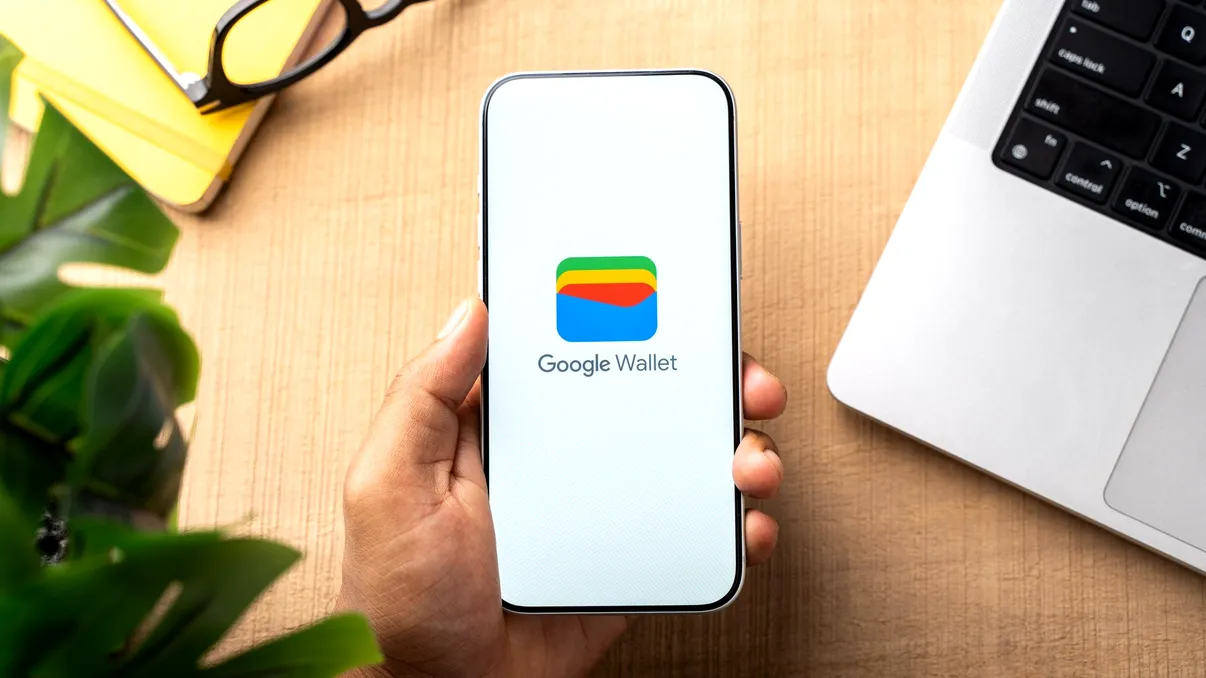 Funcțiile ascunse din Google Wallet care îți pot șterge jumătate dintre aplicațiile inutile din telefon