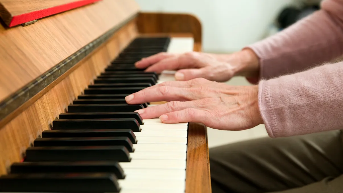 Pianiștii aveau dreptate. Un experiment modern confirmă o teorie contestată timp de 100 de ani