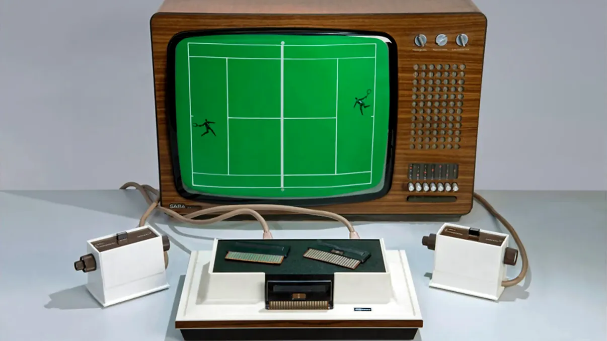 Prima consolă video din istorie s-a născut dintr-o idee simplă. Magnavox Odyssey, „cutia” cu care Ralph Baer a pornit revoluția gamingului