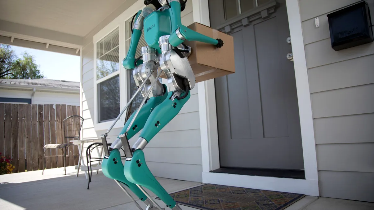 Roboții vor înlocui 700.000 de curieri. Avertismentul dur venit chiar de la șeful unuia dintre cei mai mari retaileri online din China