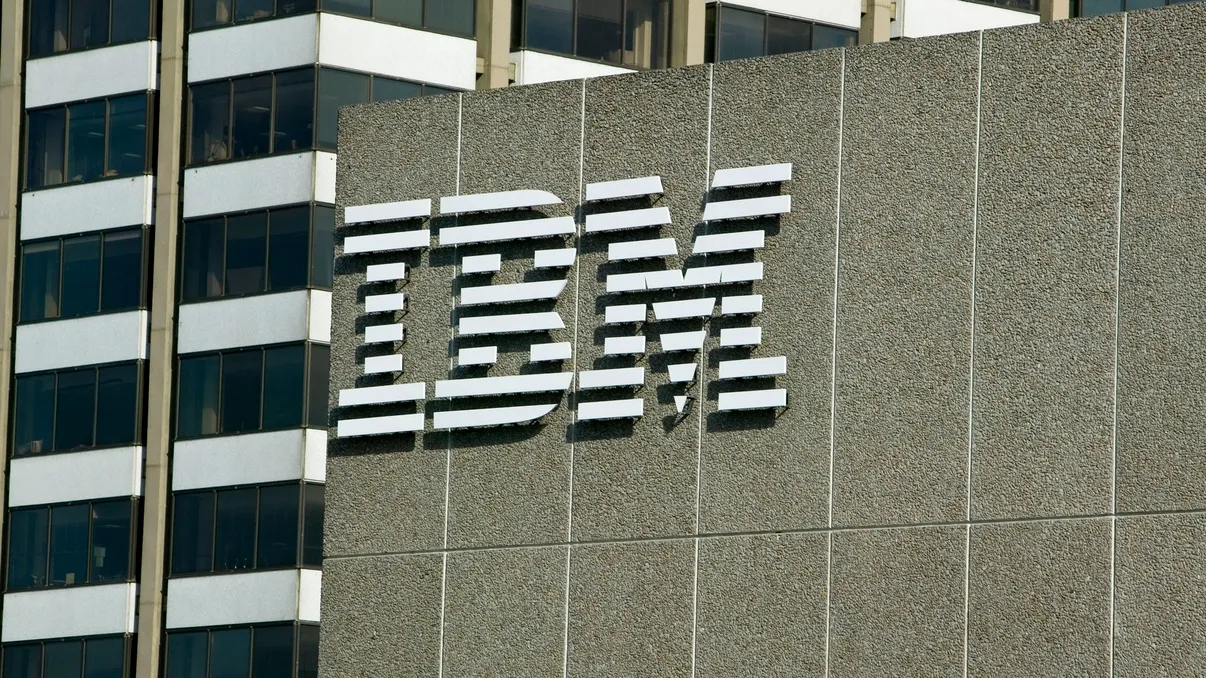 IBM a creat unul dintre cele mai impresionante hard diskuri din istorie. A fost depășit în doar trei ani