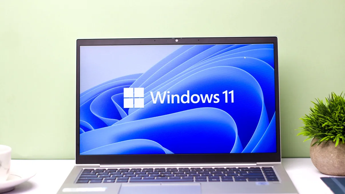 Windows 11 aduce autentificarea cu amprentă și pe PC-urile desktop. Nu mai ai nevoie de un senzor integrat