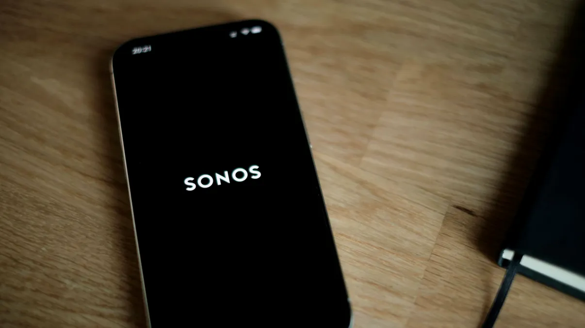Sonos repară aplicația care i-a înfuriat utilizatorii. Navigarea devine mai simplă, iar boxele pot fi puse în ordine