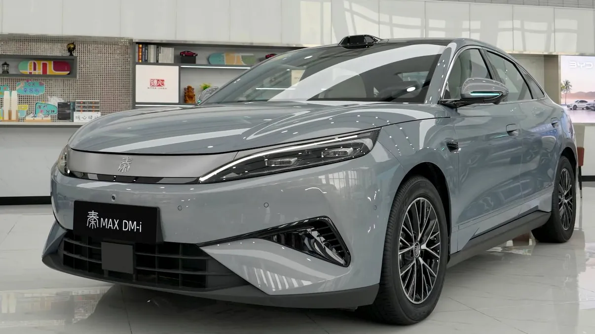 BYD pregătește rivalul pentru Tesla Model 3 care se încarcă aproape complet în numai nouă minute