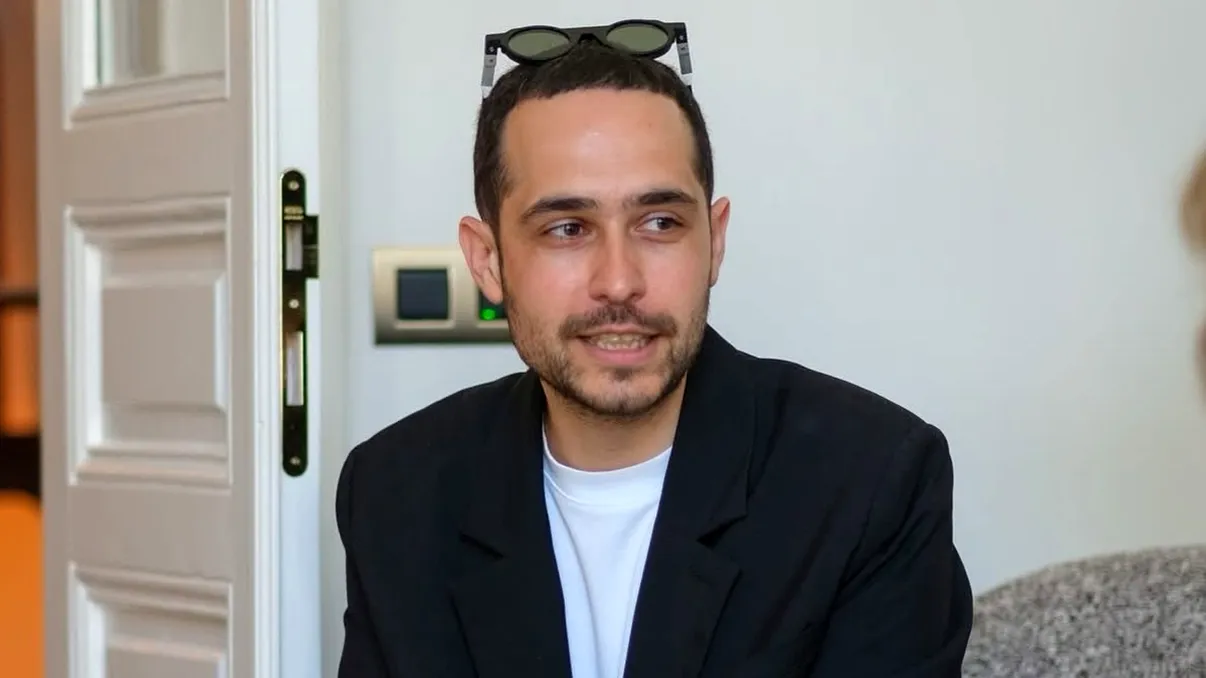 Cine este Edmond Niculușcă și cum a ajuns implicat în proiectul Mița Biciclista. Cu ce s-a ocupat înainte