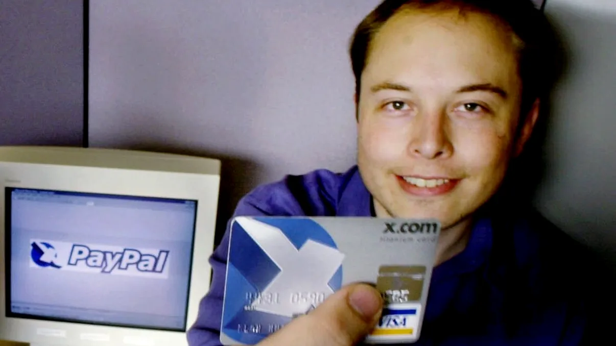 După ce Elon Musk i-a pus bazele și a vândut-o, PayPal se vinde din nou. Cât ar putea costa gigantul plăților online