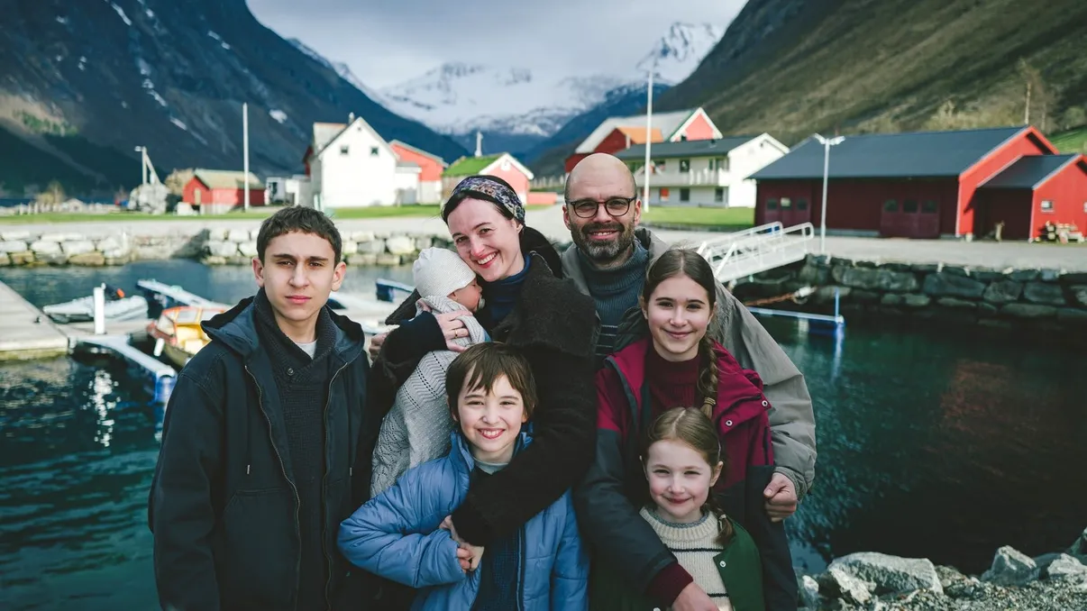 „Fjord” intră în liga mare a Oscarurilor. Filmul lui Cristian Mungiu, cu Sebastian Stan, apare printre favoriții la „Cel mai bun film”
