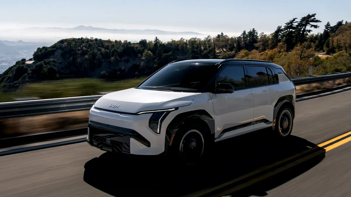 Kia EV3 ajunge la preț de Niro Hybrid în SUA. În România, electricul pornește de la 36.621 de euro
