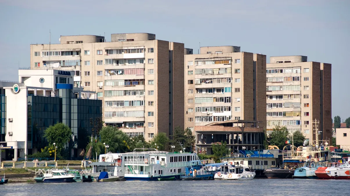 La ce etaj este cel mai avantajos să locuiești. Cum îți poate influența factura la energie poziția apartamentului
