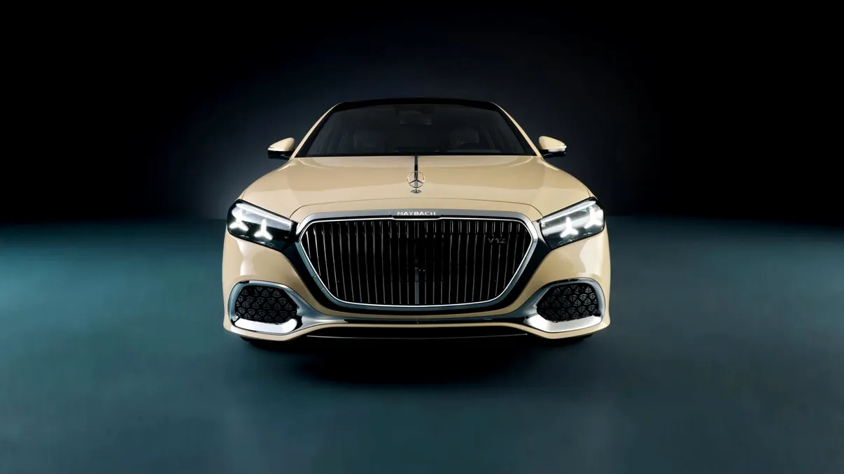 LeBron James și-a creat propriul Mercedes-Maybach S-Class. Mașina va fi scoasă la licitație