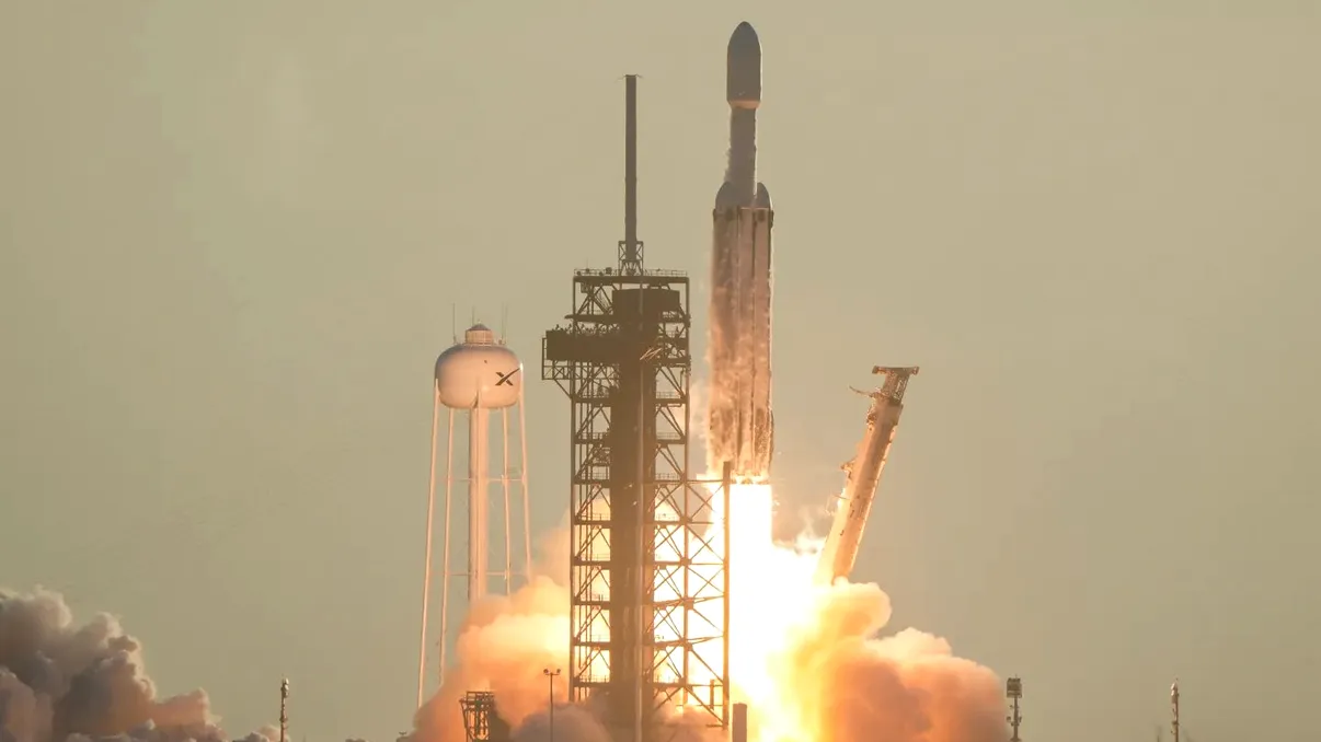 NASA a lansat telescopul care vede de 100 de ori mai mult decât Hubble. Va căuta planete ascunse și misterele Universului