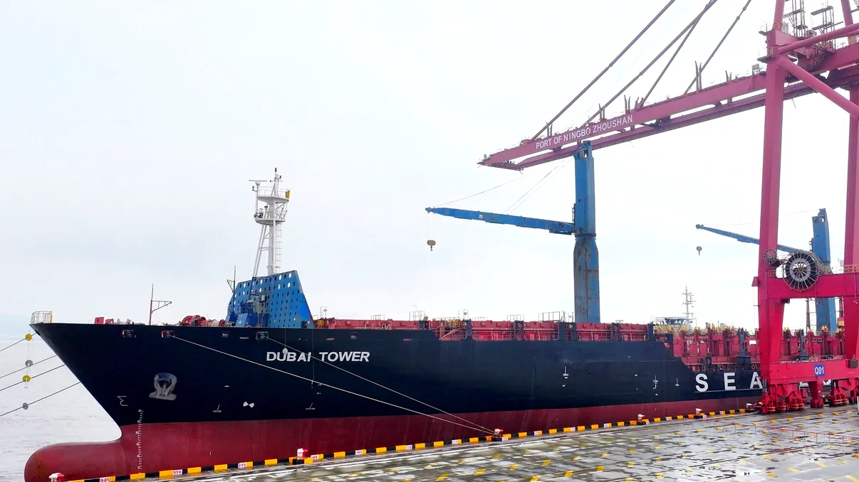 China vrea să ducă marfă în Europa prin Oceanul Arctic. Noua rută ar putea scurta călătoria cu săptămâni