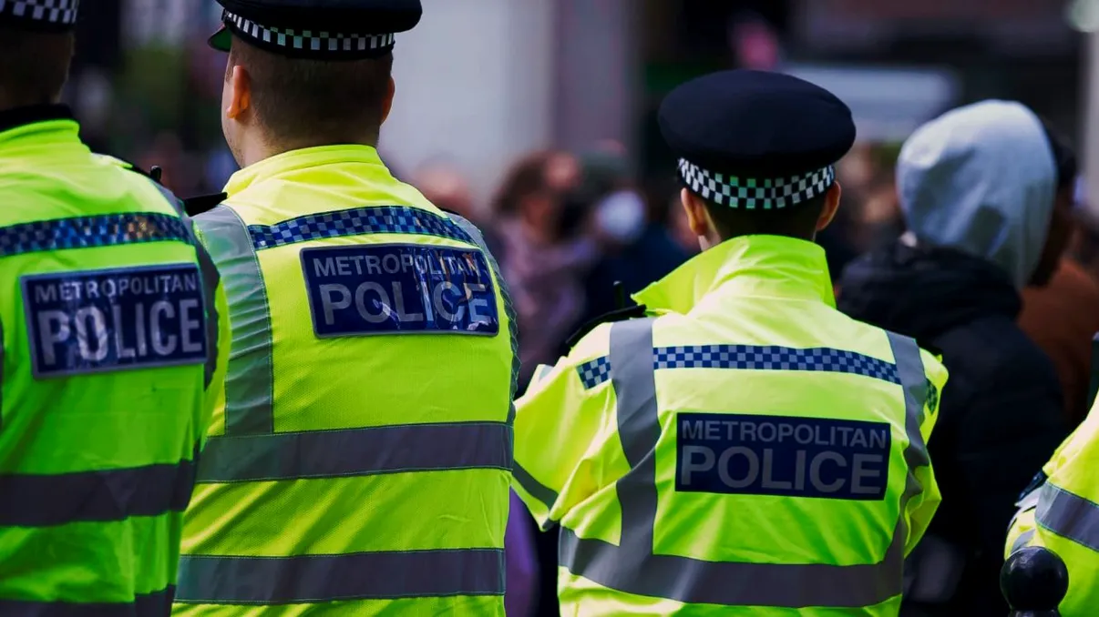 Poliția din Londra confiscă mii de biciclete electrice modificate. Fenomenul devine vizibil și în România