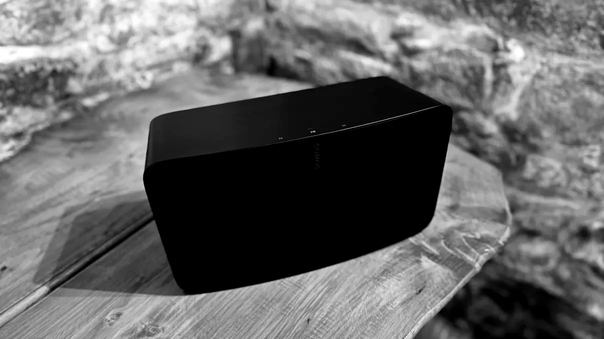 După luni întregi de critici, Sonos adaugă în sfârșit funcția pe care o cereau proprietarii de iPhone