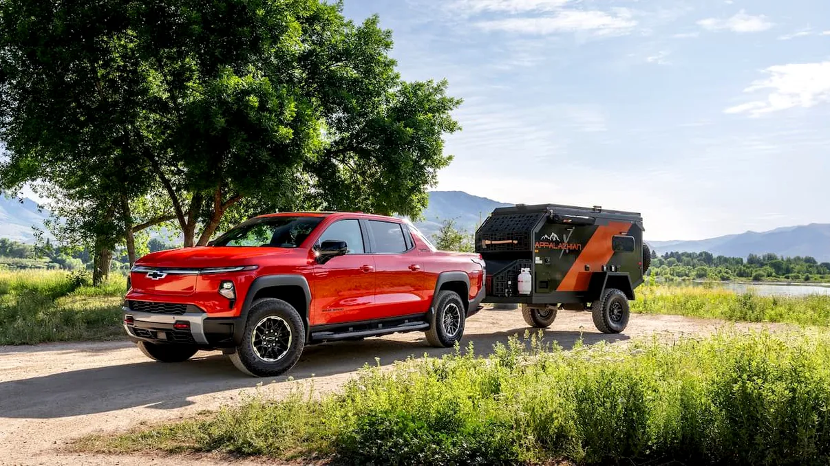 Cel mai ieftin pickup electric mare din SUA costă acum aproximativ 46.800 de euro. Chevrolet profită de dispariția Ford F-150 Lightning