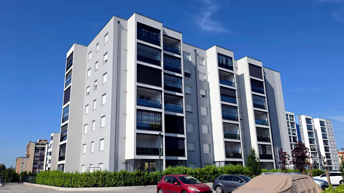 Apartamentele noi din Capitală: mai mici decât în 2023, dar mult mai scumpe. Ce dotări au apărut între timp