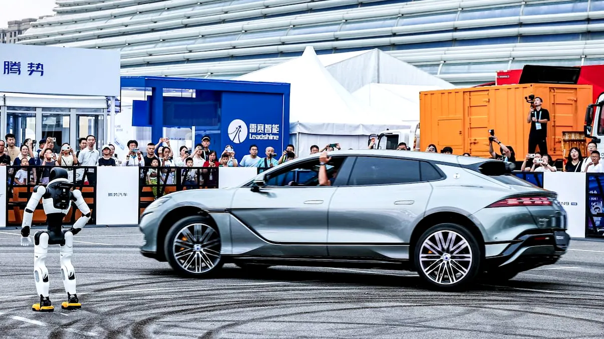 Bateria care poate schimba mașina electrică din 2027. BYD spune că este în fruntea cursei pentru tehnologia solid-state