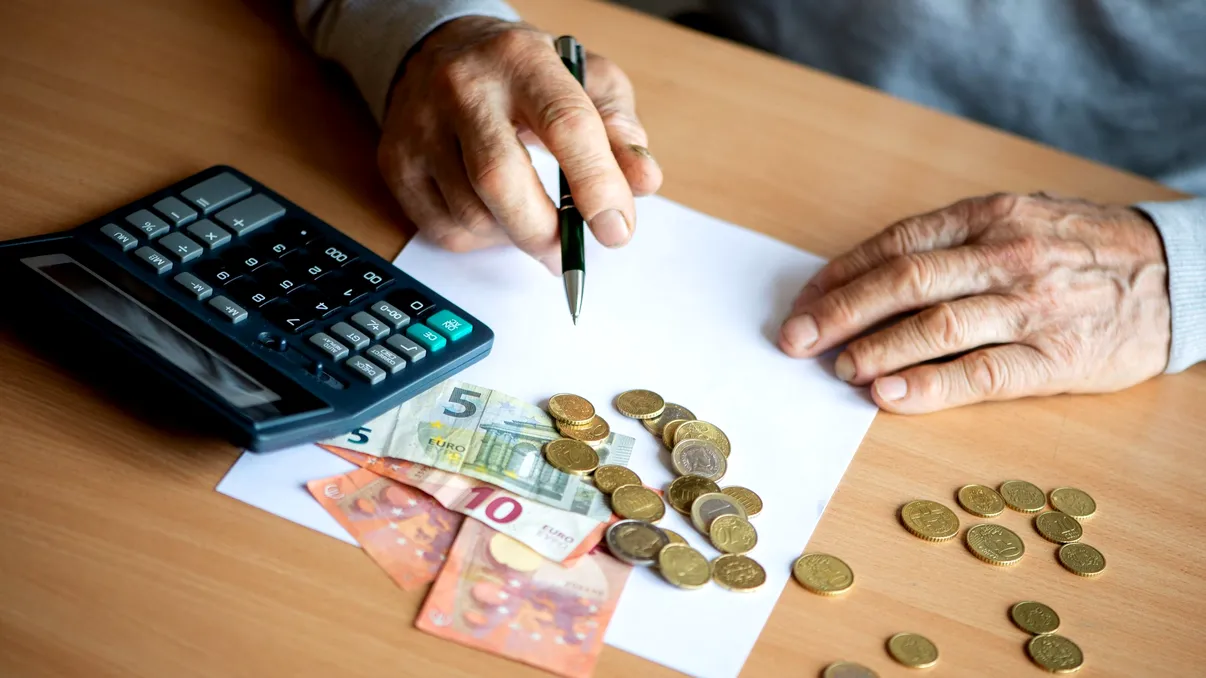 Pensiile şi salariile ar putea crește din 2027. Ce trebuie să se întâmple pentru ca indexarea să fie posibilă