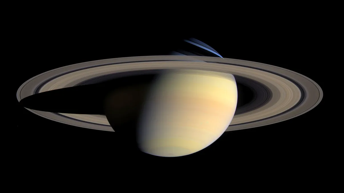 Vești excelente în căutarea vieții extraterestre. Luna înghețată a planetei Saturn ar putea păstra indicii mai ușor de găsit decât se credea
