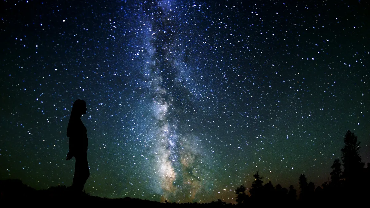 Astronomii au descoperit primul microblazar din Calea Lactee, alimentat de o gaură neagră
