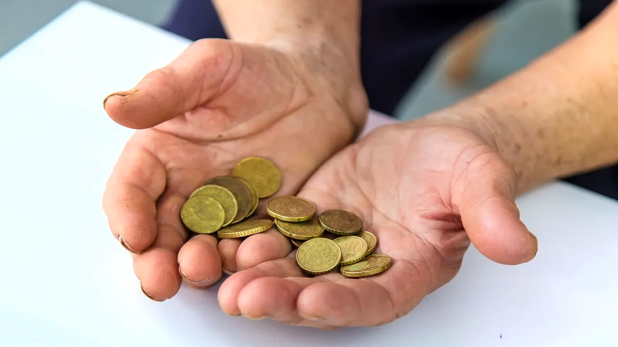 Pensiile ar trebui să crească din nou în 2027. Cât ar putea primi în plus un pensionar cu 3.000, 4.000 sau 5.000 de lei
