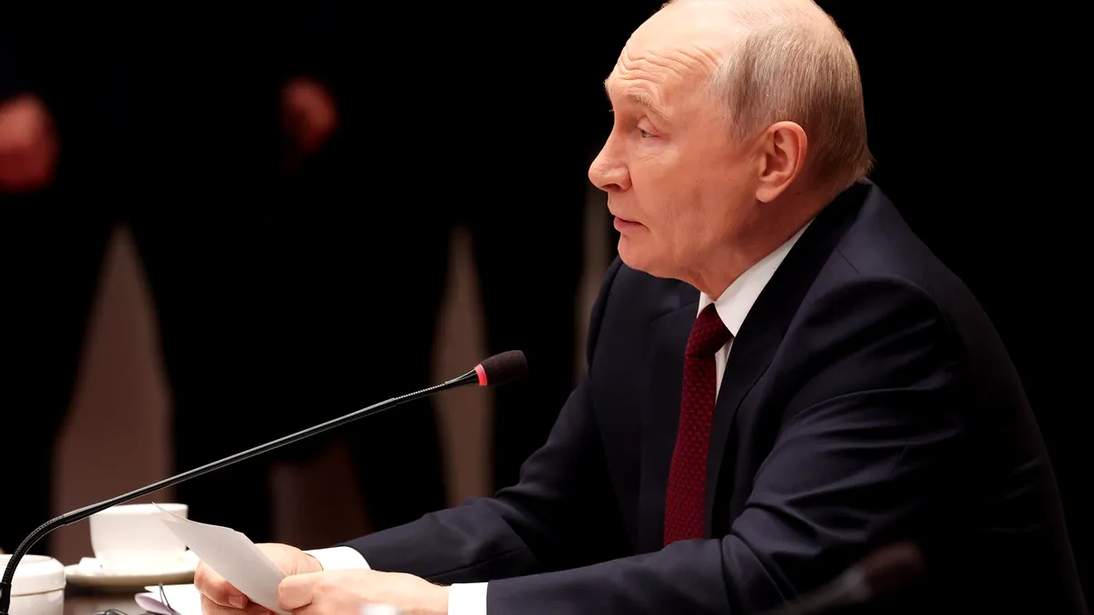 Neliniște în elita de la Moscova. The Economist: Putin se teme pentru propria viață dacă războiul se termină fără Donbas