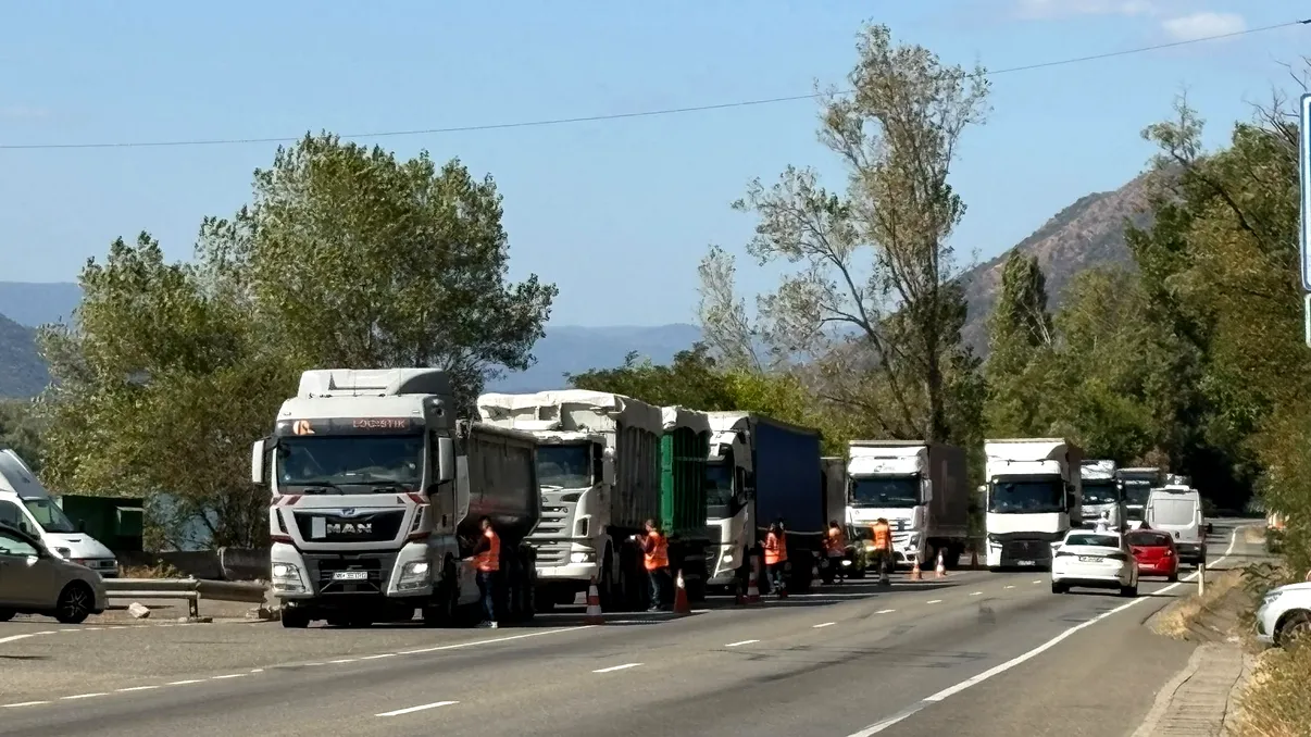 De ce sunt opriți șoferii în trafic în fiecare miercuri până pe 4 noiembrie. Informațiile care li se cer și la ce sunt folosite