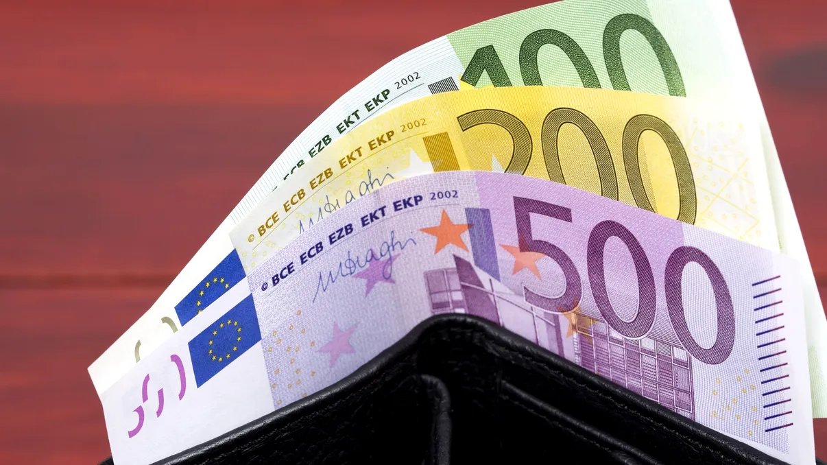 Cât trebuie să câștigi pentru un trai confortabil în Europa. Unde se situează România în comparația veniturilor