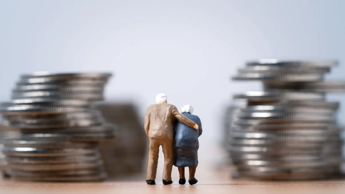 Indexarea pensiilor, disputată în instanță. Ce anunță FACIAS despre răspunsul Casei de Pensii