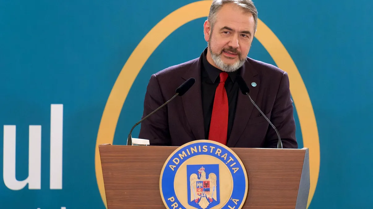 Ministrul Educației cere fiscalizarea meditațiilor. Ce obligații există deja și ce spune despre problemele școlii